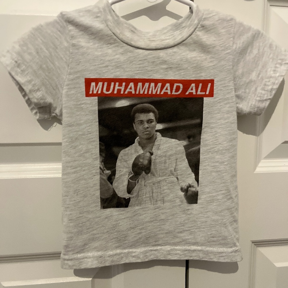 Muhammad Ali Graphic Tee